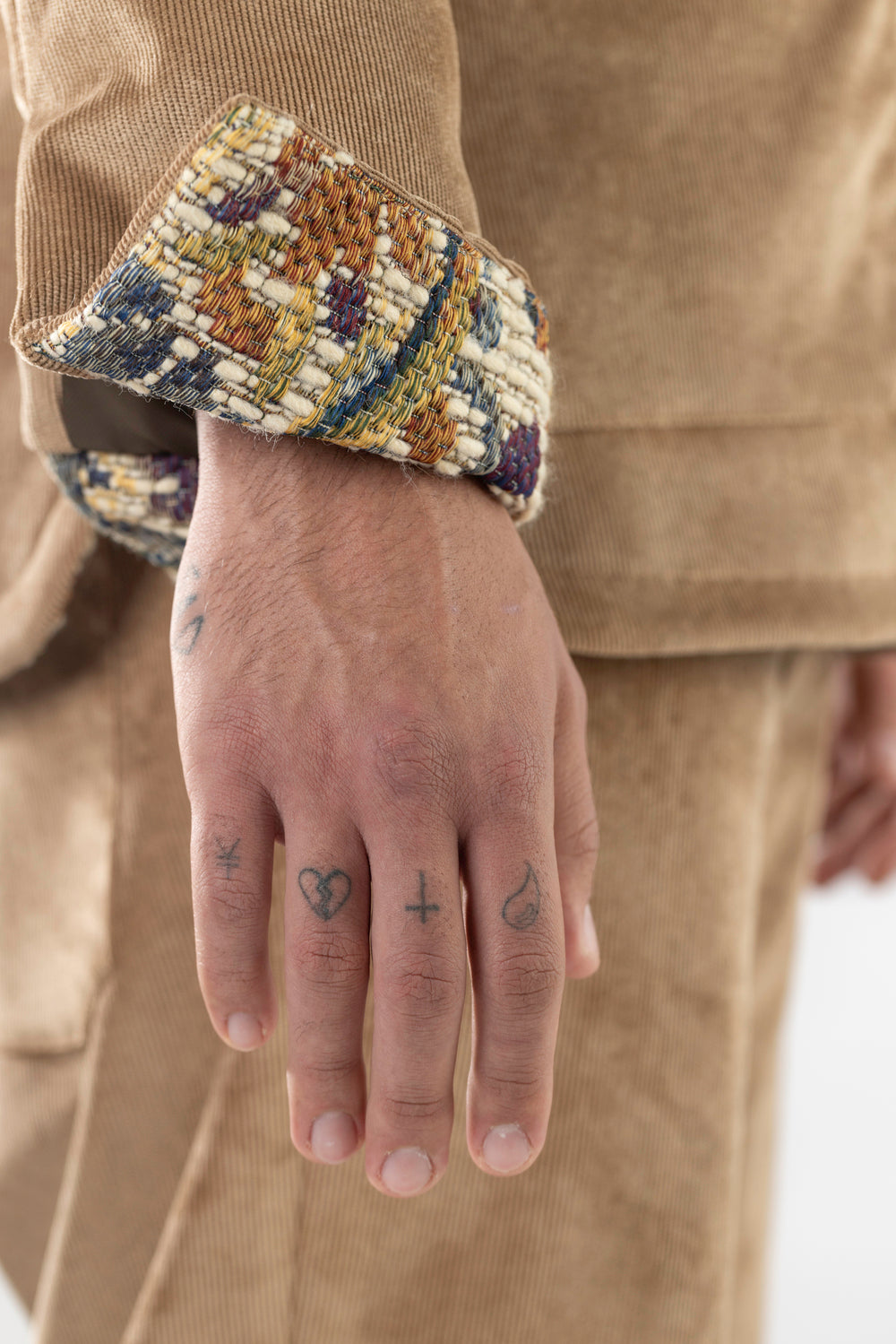 Giacca in Velluto Mille Righe con Dettagli Bandana nocciola