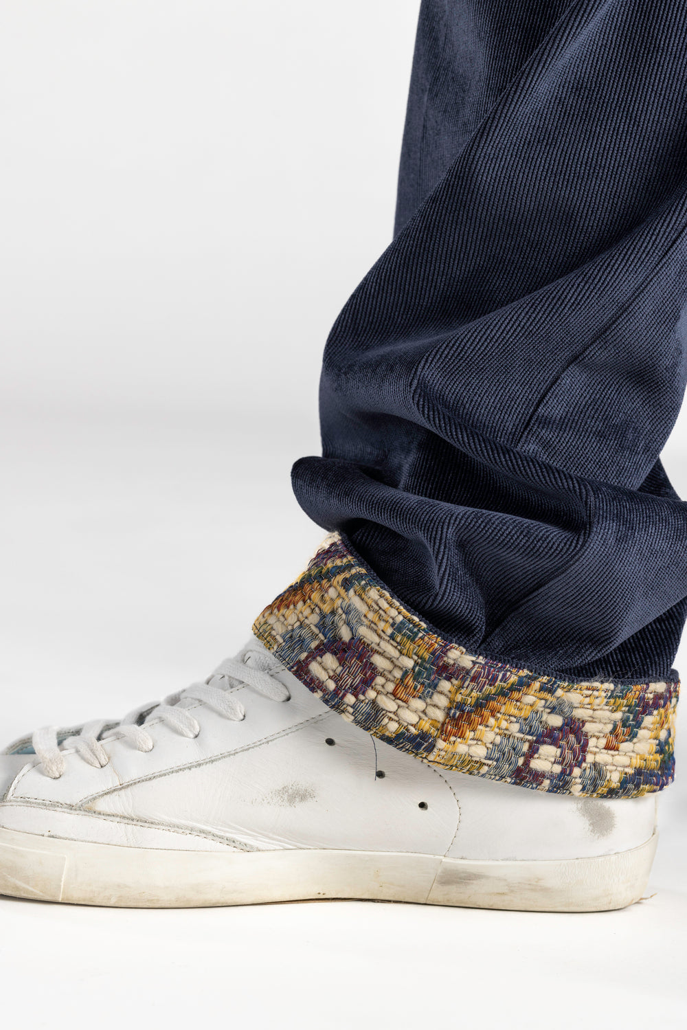 Pantalone in Velluto Mille Righe con Dettaglio Bandana